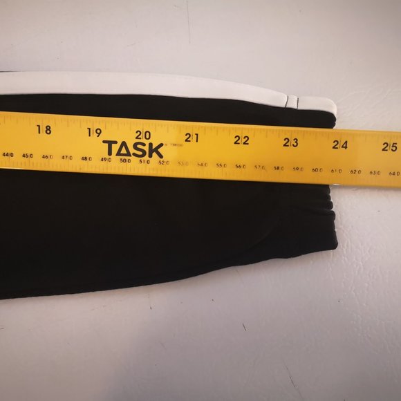 Stormtech Youth's Black & White Size Medium Full Zip Athletic Jacket - Picture 10 of 11